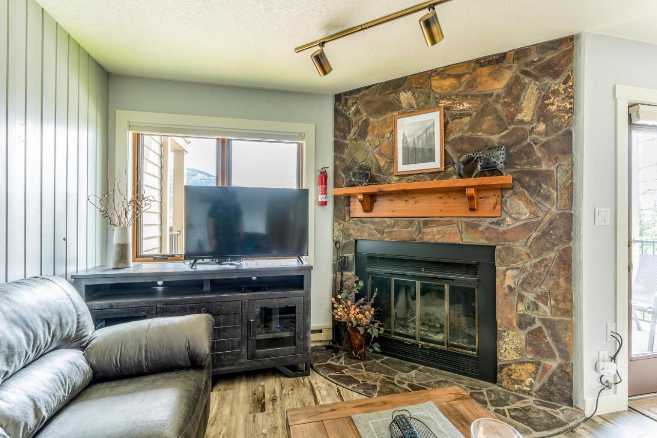 Apartamento Altitude Adjustment Whitefish Exterior foto
